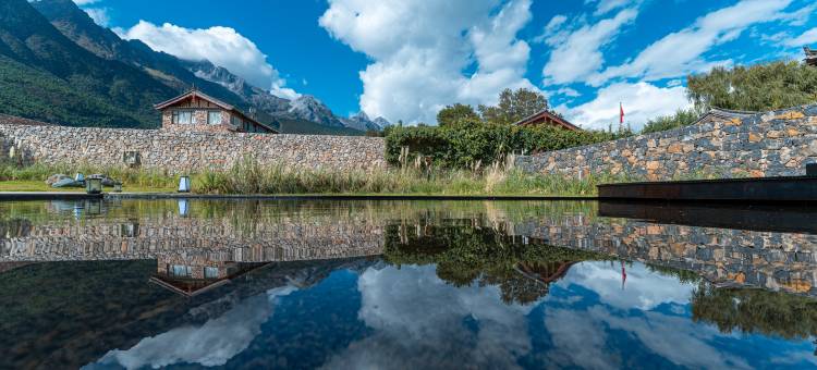 丽江瑞息·雪山樽|日照金山雪山全景MountianTrip度假汤池香氛酒店图片