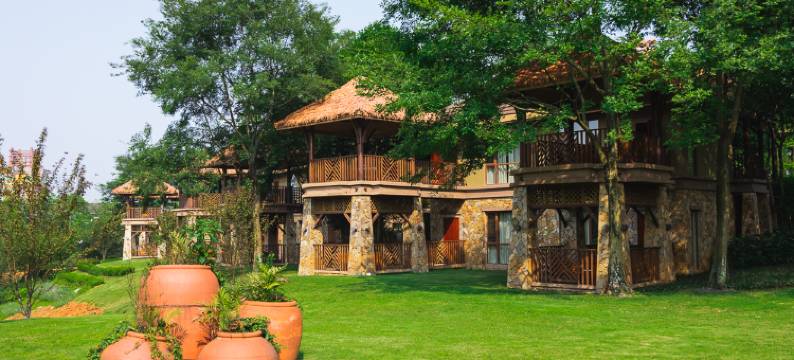 峨眉山乌兰度假酒店图片