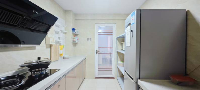 愉颜悦舍青年公寓(深圳之眼店)图片