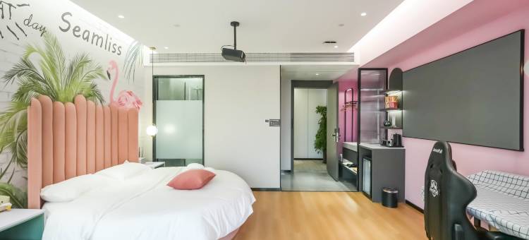 格林电竞酒店(滁州定远炉桥镇店)图片