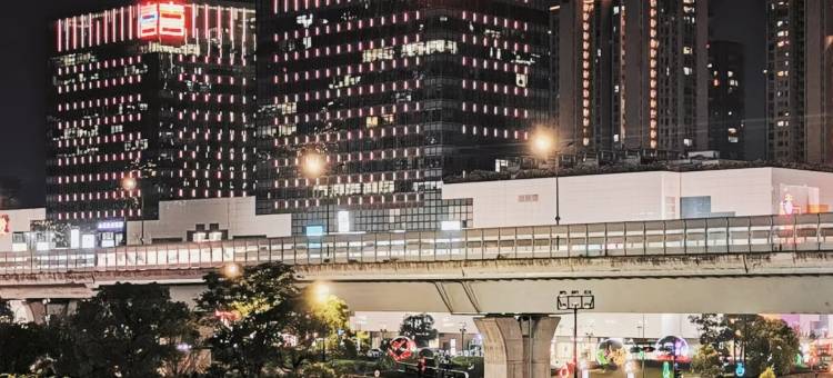 杭州漫纯国际酒店(临平区人民政府银泰百货店)图片