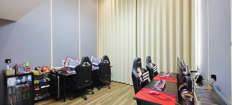 锦绣前程轻奢电竞宾馆(延吉西站万达广场店)图片