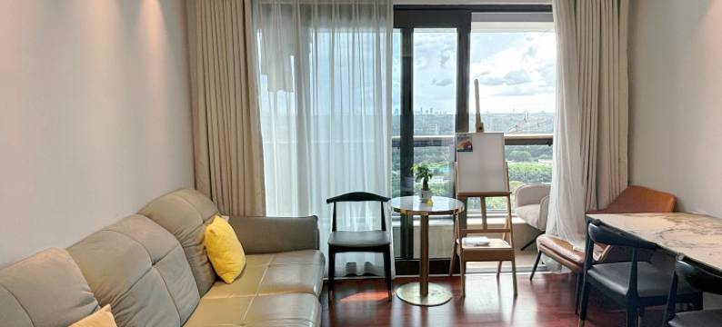 东方巴黎女生青年旅舍(深圳北站店)图片