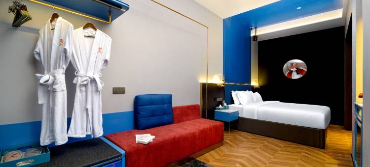 布尔曼设计师酒店(群力新区河山街地铁站店)图片