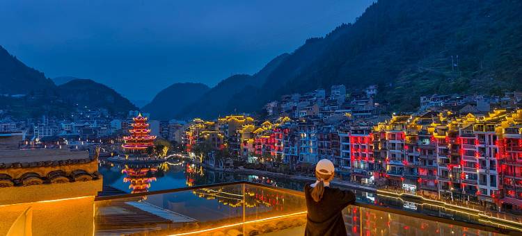 镇远那里·VILLA私享民宿(镇远古城新大桥店)图片