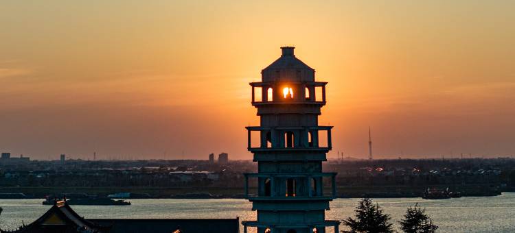 扬州凤隐梧桐温泉度假酒店图片