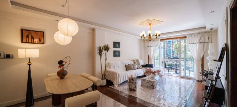 书的房民宿(人民广场店)图片