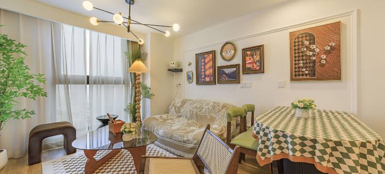 栖牛轻奢投影民宿(泊里中心店)图片