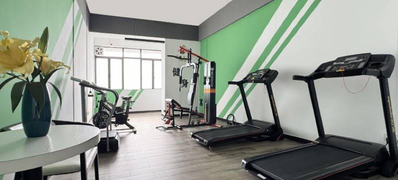 励骏大酒店(佛山南庄华夏陶瓷博览城店)图片