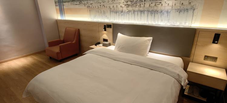 丽程酒店(莲塘一中店)图片