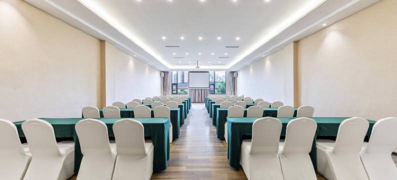 鹤都家园酒店图片