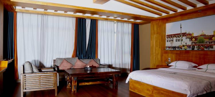 慈悲之路民俗酒店(格萨尔广场店)图片