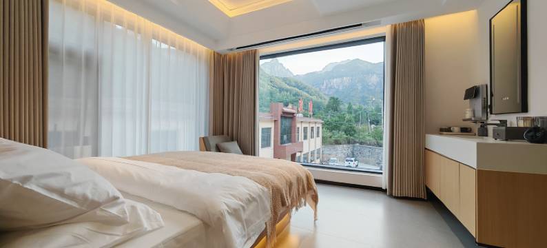 山隐归心民宿(万仙山景区店)图片