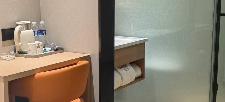 如家旗下·UP华驿智旅酒店(辛集皮革城市府大街店)图片