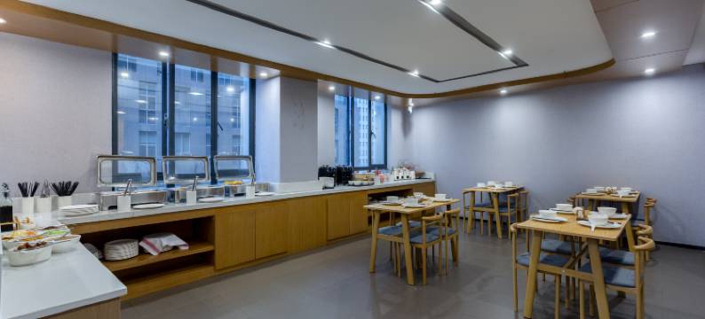 Bangc帮磁酒店(贵阳观山湖公园林城西路地铁站店)图片