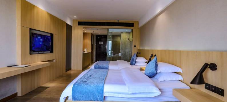 百年酒店(万宁市中心店)图片