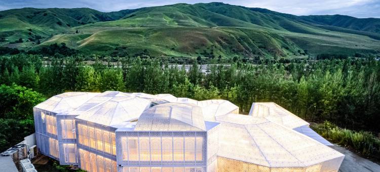 乌孙夏勒·艺宿|PeakView山景野奢度假民宿(那拉提景区店)图片