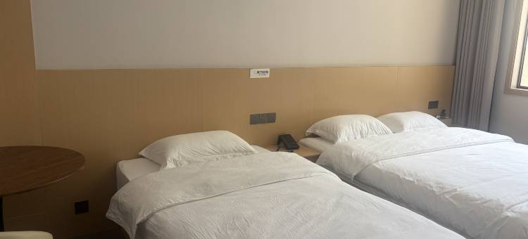 卢氏飞云温泉庄园酒店图片