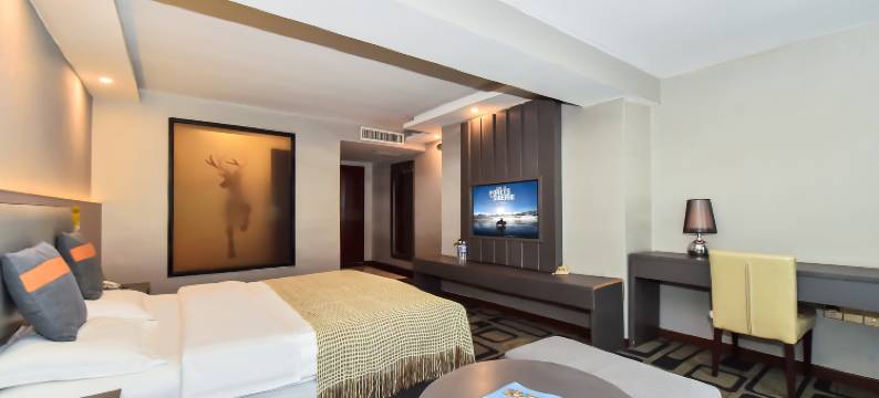 YiT·翊庭轻奢影院酒店(观山湖会展城金融城店)图片