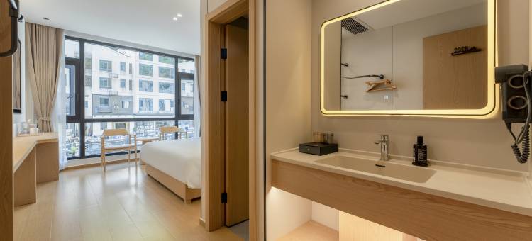 黄山喜乐雅居·智能Villa美宿(黄山风景区南大门店)图片