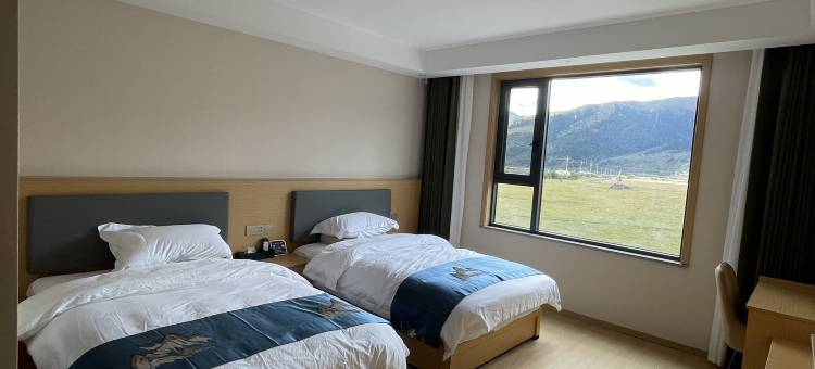 红原夏日牧归民宿图片