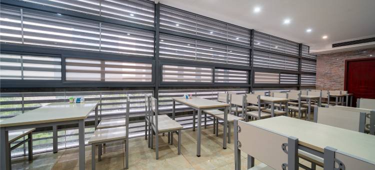 布丁酒店(南京南站北广场绿地之窗店)图片