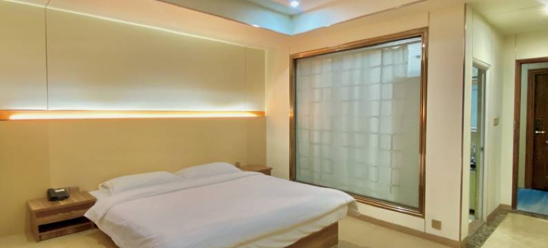 龙海楼中楼假日酒店图片