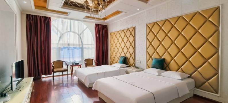 右玉青逸酒店图片