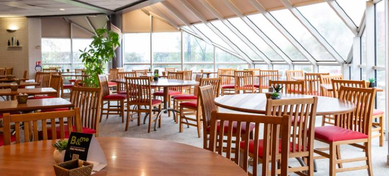 格勒诺布尔大学2号B&B住宿加早餐酒店(B&B HOTEL Grenoble Université 2)图片