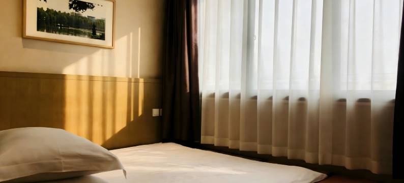 圆正·艮秋宾馆(浙江大学华家池校区杭州东站店)图片