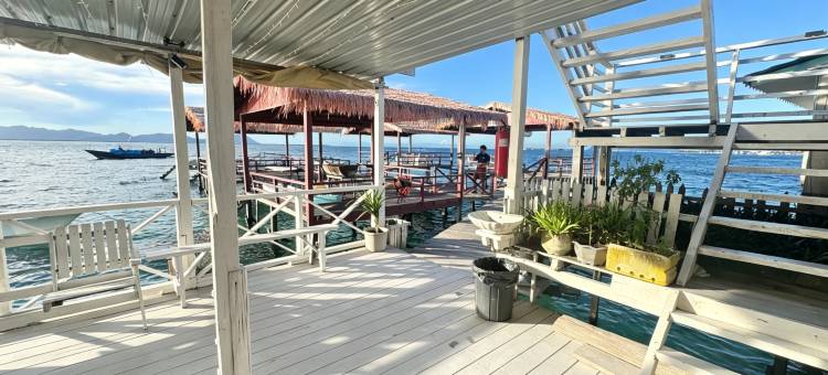薇拉瓦丽水屋(24小时中国管家无限浮潜)(Vera Lavu Water Villa (24-Hour Chinese Housekeeper Service & Unlimited Snorkeling))图片
