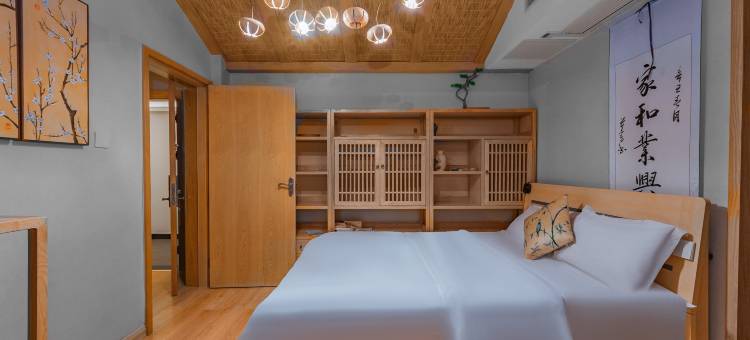 凤凰云桥自在江景精品民宿(凤凰古城云桥店)图片