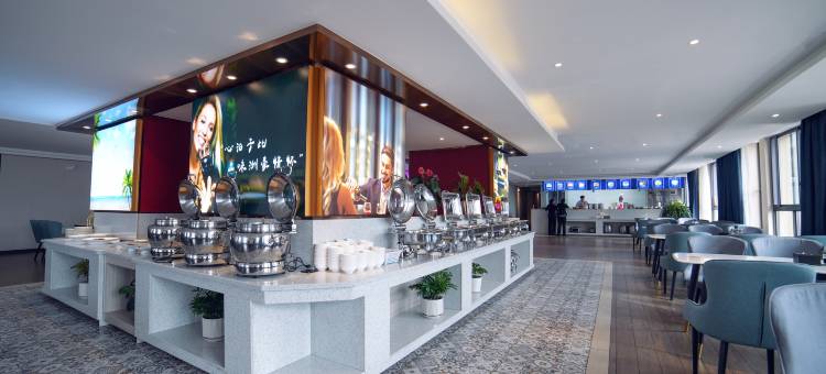 昭通洲豪假日酒店(昭通古城省耕文化公园店)图片