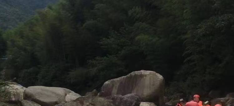 安吉春龙民宿图片