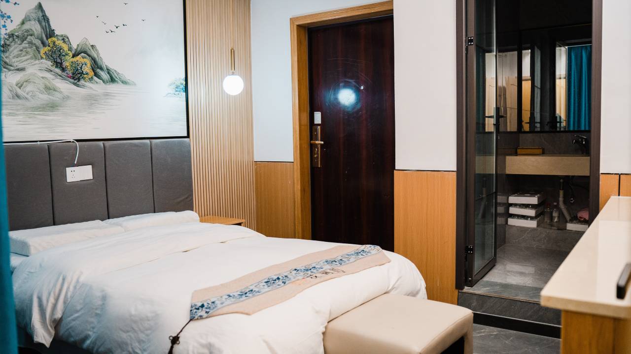 花涧坊民宿(中央时代广场店)