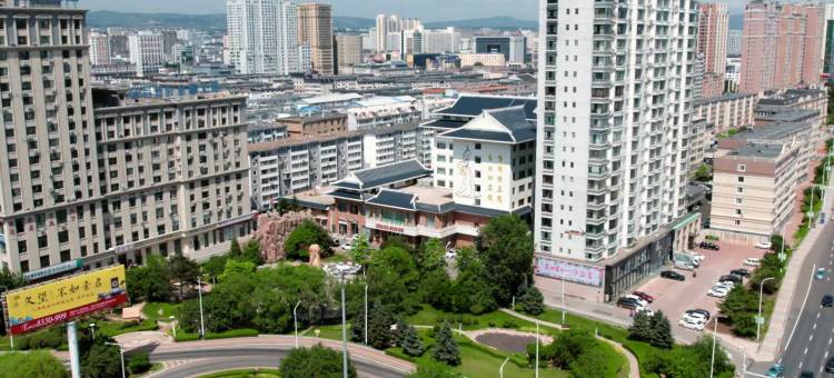 长白松智慧酒店(延吉延边大学网红墙东方水上市场店)图片