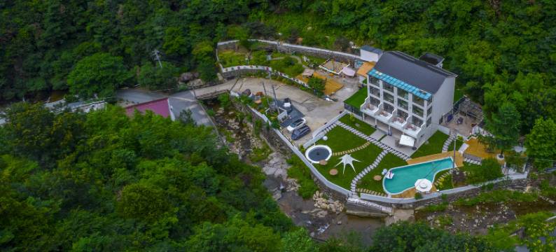 森岛·ALSEN·独岛溯溪美食民宿(安吉龙王山漂流浙北大峡谷店)图片