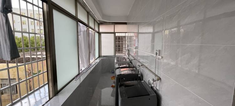 润鸿酒店公寓(南水市场店)图片