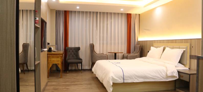 巴青觉玛仓颇章大酒店图片