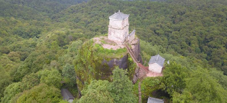 景谷芳庭假日酒店图片
