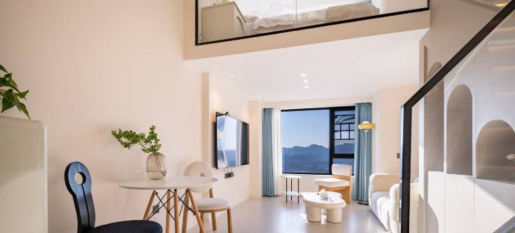 艺途轻奢酒店(岳华路北辰时光里店)图片