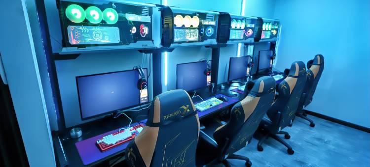 符文大陆电竞酒店(伊宁万容购物中心店)图片