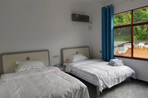 佬哥民宿(莽山大峡谷漂流店)预订价格,联系电话位置地址【携程酒店】