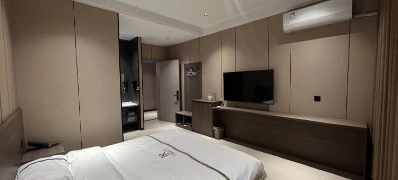 鸿润酒店(徐水崔庄中学店)图片