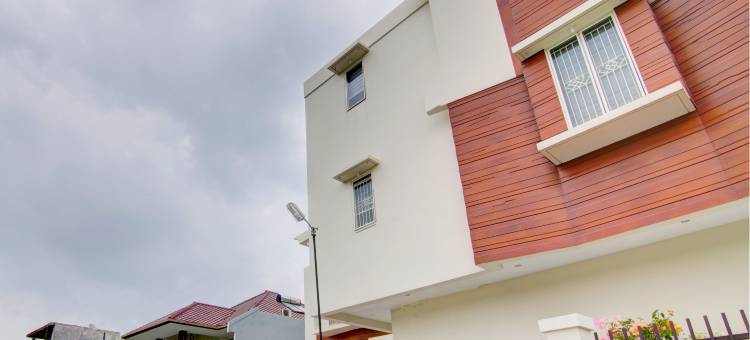 OYO 93190 萨尔蒂卡GH伊斯兰教酒店(OYO 93190 Sartika Gh Syariah)图片