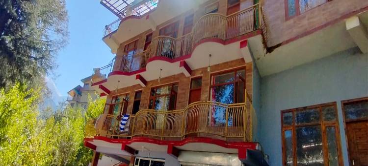 马拉里的Antriksh山舍(Antriksh Cottage Manali)图片
