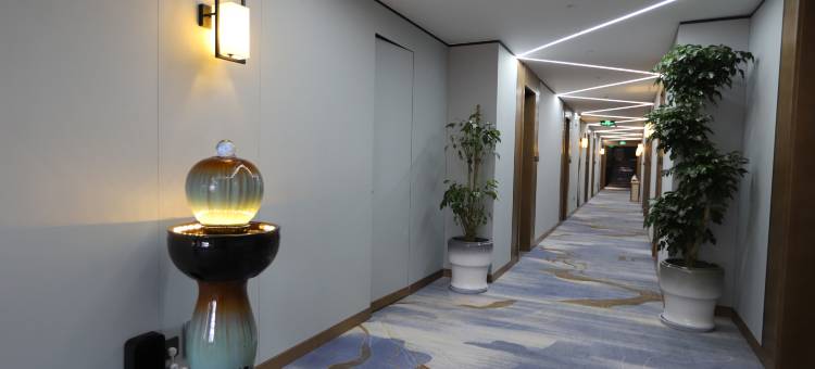 天麒源智能酒店(白银景泰人民文化广场火车站店)图片