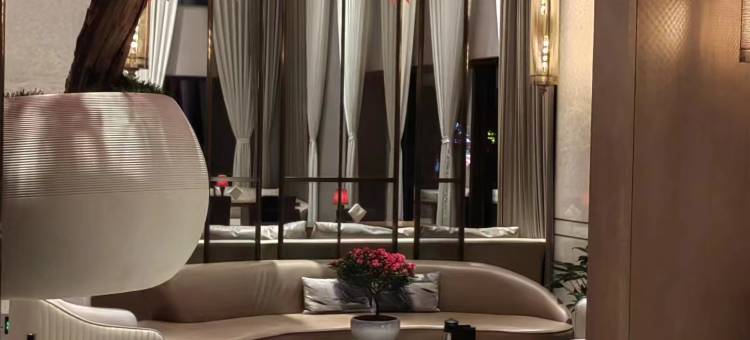 宜宾高铁站麓柏酒店图片