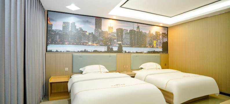 汕头微恋商务公寓(潮南峡山美食街店)图片