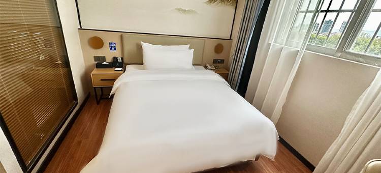 宏泰酒店(东莞清溪文化公园店)图片